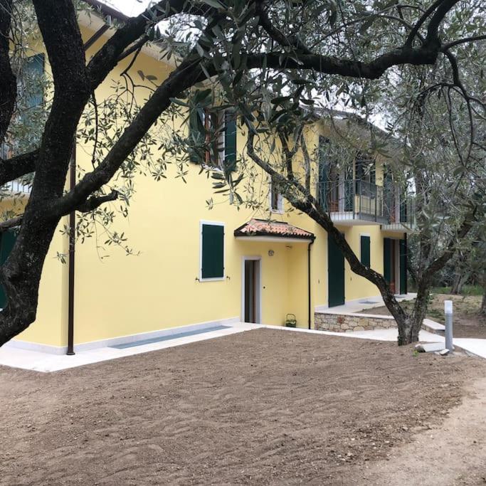 Ferienwohnung Ca' De L'Achille Torri Del Benaco Exterior foto